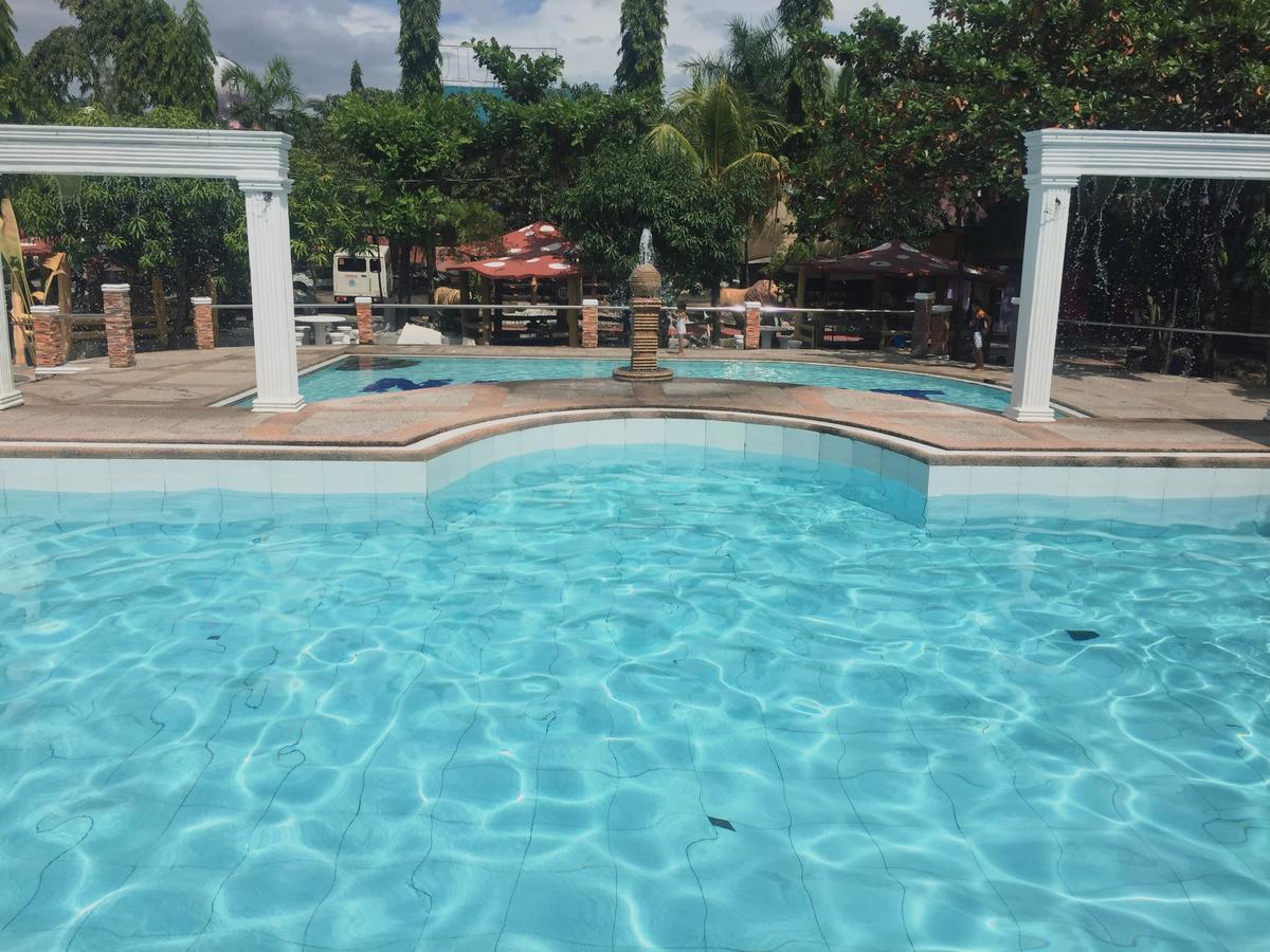 Nipa Hut Resort San Leonardo Buitenkant foto